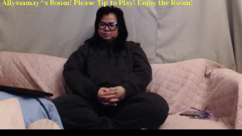 Allyssamay online show from November 2025 03:34:01 AM