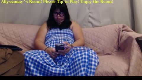 Allyssamay online show from April 2026 03:01:04 AM