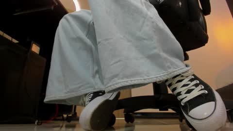 ALMA FENIX  online show from September 2025 12:27:02 PM