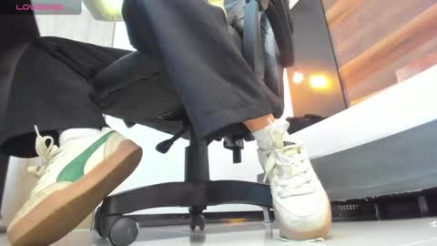 ALMA FENIX  online show from September 2025 12:18:01 PM