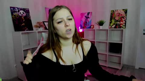 Snapshot of alma_jons chatting on February 2026 12:19:02 AM alma_jons online show from February 2026 12:19:02 AM