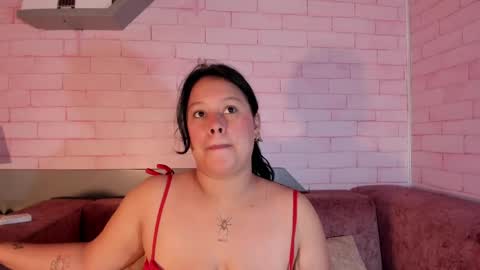 Snapshot of alma_rivers chatting on May 2026 11:26:02 AM alma_rivers online show from May 2026 11:26:02 AM