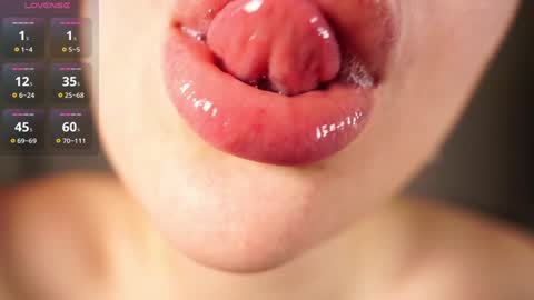 Snapshot of alma_yammy chatting on January 2025 07:55:01 PM Alma online show from January 2025 07:55:01 PM