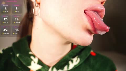 Snapshot of alma_yammy chatting on January 2025 07:46:01 PM Alma online show from January 2025 07:46:01 PM