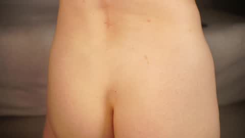 Snapshot of alma_yammy chatting on February 2025 07:46:01 PM Alma online show from February 2025 07:46:01 PM