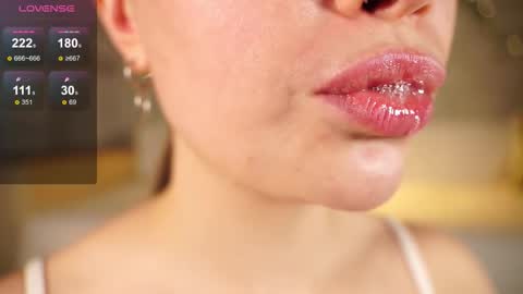 Snapshot of alma_yammy chatting on October 2025 05:57:02 PM Alma online show from October 2025 05:57:02 PM