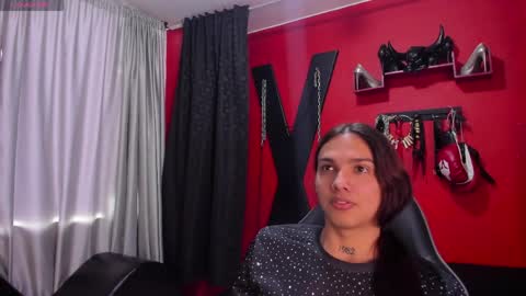 Santy online show from April 2026 07:47:02 PM