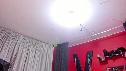 Santy online show from May 2026 10:20:01 AM