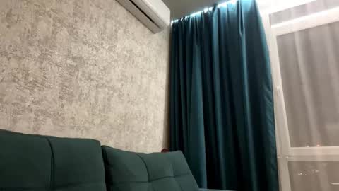 Arina online show from September 2025 09:15:01 PM