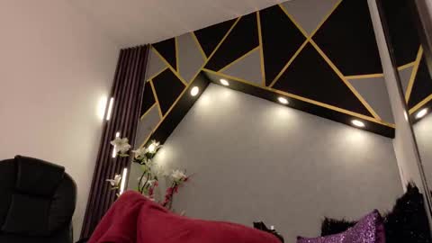 ALMMA online show from February 2025 07:19:02 PM