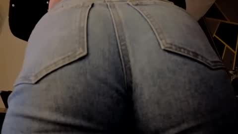 ALMMA online show from October 2025 02:07:01 PM