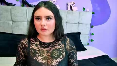 Snapshot of alondra_sweetxx chatting on July 2026 04:23:02 PM Alondra online show from July 2026 04:23:02 PM