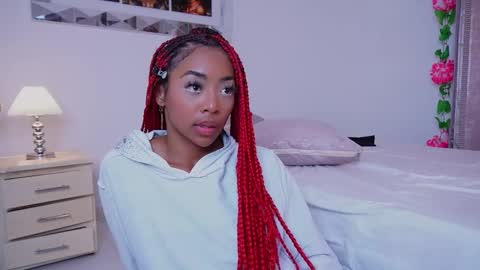 Alondra online show from February 2025 10:44:02 PM