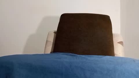 Snapshot of alotofcream chatting on January 2025 03:57:02 AM alotofcream4u online show from January 2025 03:57:02 AM