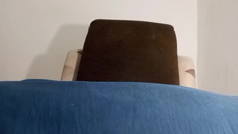 Snapshot of alotofcream chatting on February 2025 03:47:02 AM alotofcream4u online show from February 2025 03:47:02 AM