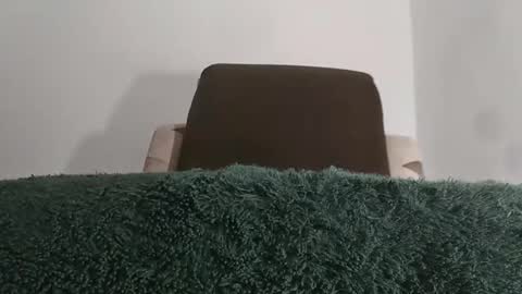 Snapshot of alotofcream chatting on October 2025 11:36:01 PM alotofcream4u online show from October 2025 11:36:01 PM