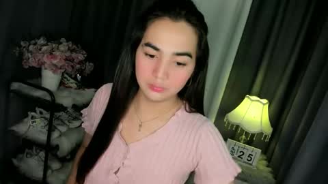 alovelydollnica online show from September 2025 11:03:01 AM