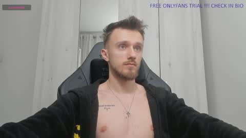 Snapshot of alphaboyfun chatting on December 2024 10:44:02 PM Andi online show from December 2024 10:44:02 PM