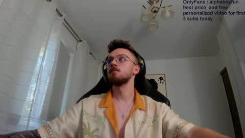 Snapshot of alphaboyfun chatting on September 2025 10:50:02 AM Andi online show from September 2025 10:50:02 AM