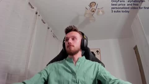 Snapshot of alphaboyfun chatting on October 2025 04:04:01 PM Andi online show from October 2025 04:04:01 PM