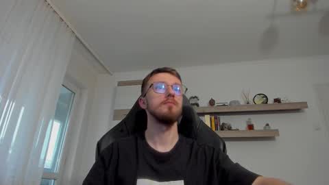 Snapshot of alphaboyfun chatting on November 2025 12:09:02 PM Andi online show from November 2025 12:09:02 PM