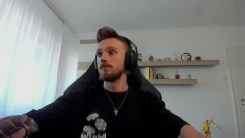 Snapshot of alphaboyfun chatting on November 2025 10:58:02 AM Andi online show from November 2025 10:58:02 AM