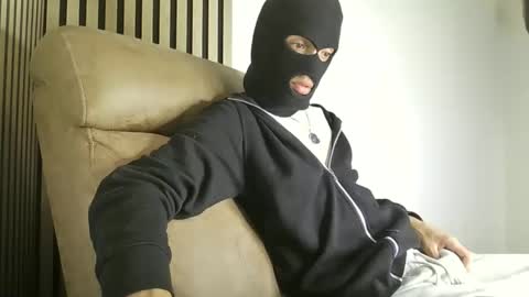 alphafindomhot online show from November 2025 06:52:01 PM