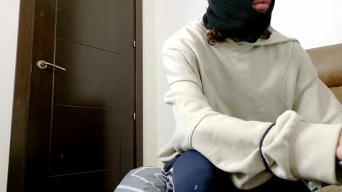 alphafindomhot online show from December 2025 08:14:01 PM