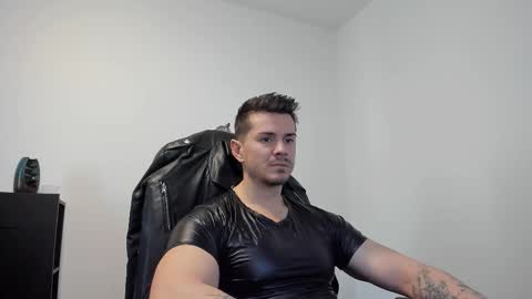 LeatherMaster online show from October 2025 06:34:01 AM