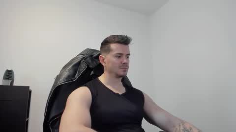 Snapshot of alphagodleatherking92 chatting on November 2025 09:53:01 AM LeatherMaster online show from November 2025 09:53:01 AM