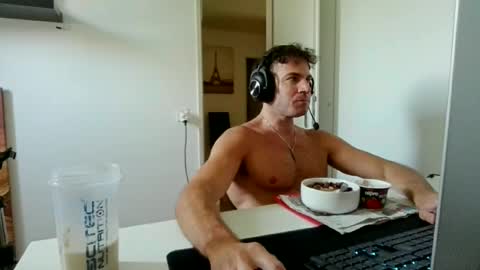 alphah_hunk online show from June 2026 10:18:02 AM