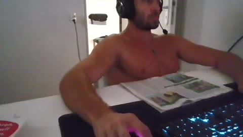 alphah_hunk online show from July 2026 04:23:02 PM