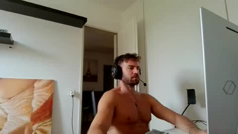 alphah_hunk online show from July 2026 09:35:01 AM