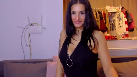 Michelle online show from April 2026 11:18:01 PM