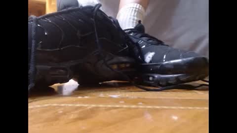 ur god online show from April 2026 01:54:01 AM