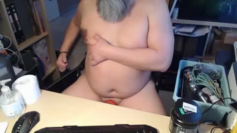 Snapshot of alpistesub chatting on February 2026 05:35:01 PM alpistesub online show from February 2026 05:35:01 PM