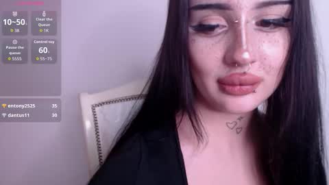 Alter online show from October 2025 01:39:02 AM