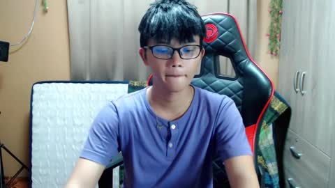 Snapshot of althea_ii chatting on May 2026 11:15:01 AM Althea online show from May 2026 11:15:01 AM