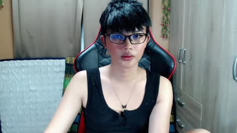 Snapshot of althea_ii chatting on May 2026 11:39:02 AM Althea online show from May 2026 11:39:02 AM