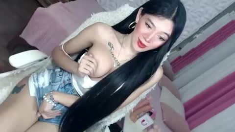 Chloe- DONT FORGET TO FOLLOW MElets getting to know each other and make some love and fun online show from November 2025 01:27:02 AM