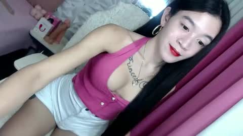 Chloe- DONT FORGET TO FOLLOW MElets getting to know each other and make some love and fun online show from November 2025 12:16:01 PM