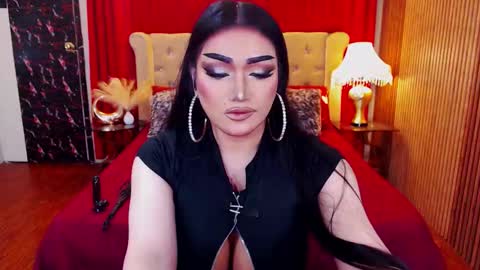 Alura Jhenson online show from October 2025 06:53:01 PM