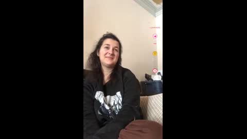 Alvie online show from February 2025 01:53:02 PM