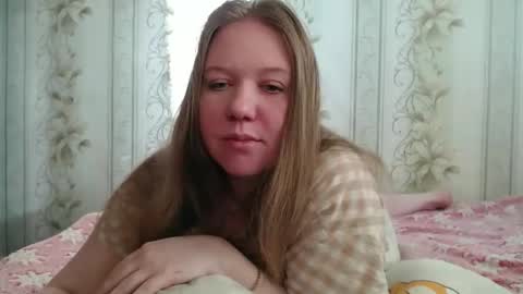 Snapshot of alya764770 chatting on May 2026 12:27:02 AM alya764770 online show from May 2026 12:27:02 AM