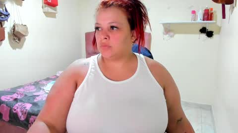 Snapshot of alyn__miller chatting on April 2026 03:17:02 AM Elyn online show from April 2026 03:17:02 AM