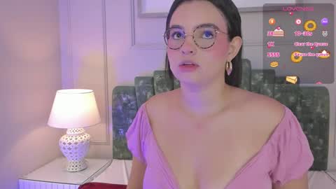 Snapshot of alys_baker chatting on February 2025 02:44:02 AM Alys online show from February 2025 02:44:02 AM