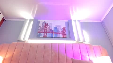 Snapshot of alys_baker chatting on October 2025 04:12:02 AM Alys online show from October 2025 04:12:02 AM