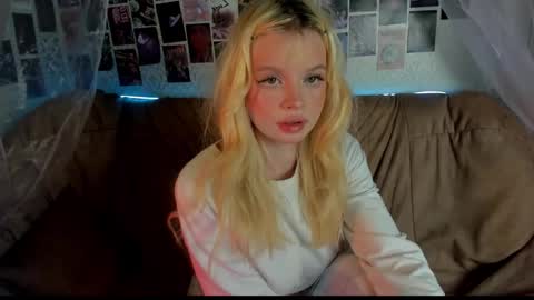 Snapshot of alysameow chatting on March 2026 10:38:02 PM Alysa 7GMT online show from March 2026 10:38:02 PM