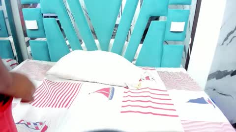 Alysa online show from November 2025 11:43:01 AM