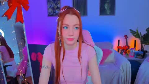 alyssa_smitt online show from February 2025 07:35:01 AM